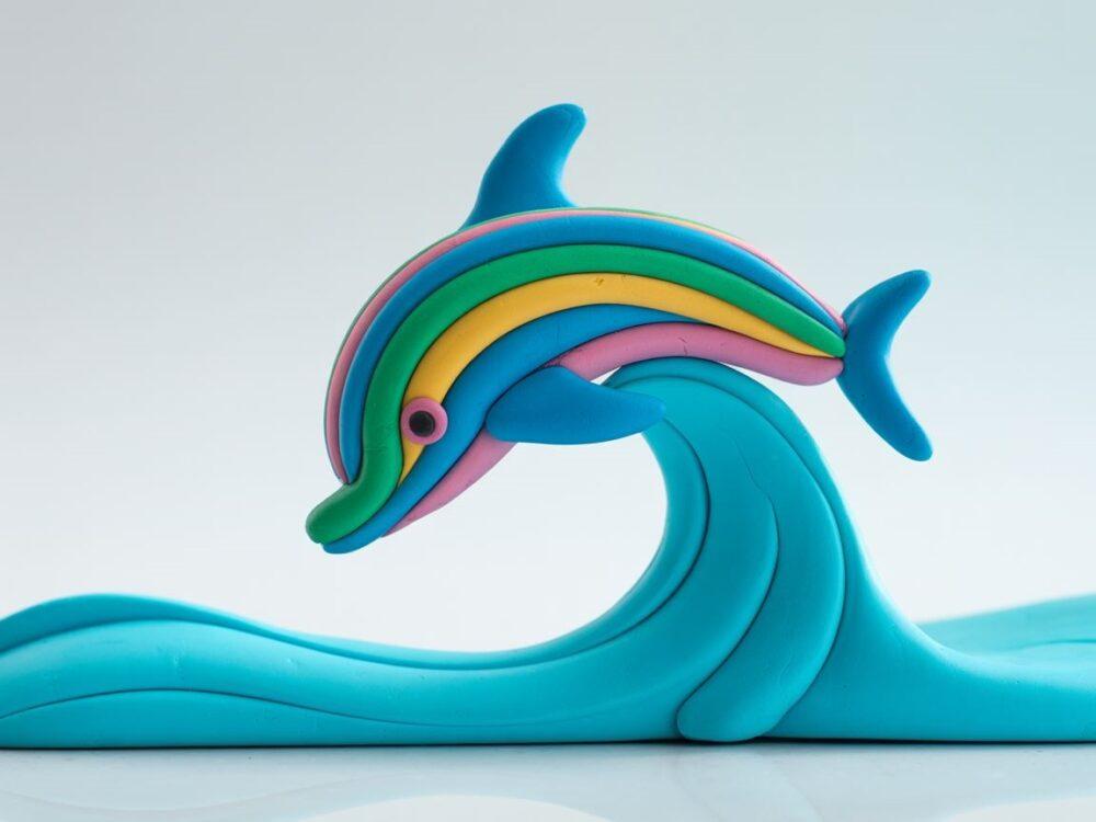plastelinowy delfin